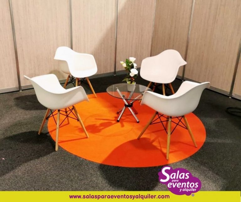 mesas y sillas para eventos sociales